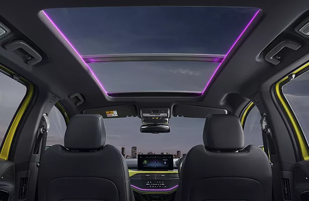 Tata Harrier Voice-assisted Panoramic Sunroof with Mood Lighting Tata Harrier Voice-assisted Panoramic Sunroof with Mood Lighting